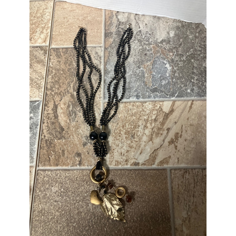 Unique Beaded Necklace Statement Leaf Charm Gold Tones‎ Black